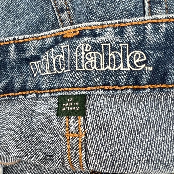 Wild Fable Women’s High Rise Distressed Button Fly Cut Off Jean Shorts Size 12 - Picture 2 of 7